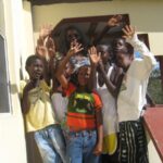 youths_in_mayreau_enjoying_the_company_of_anita